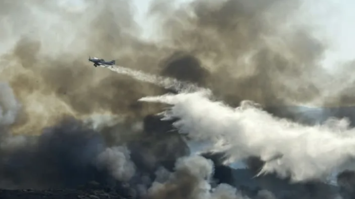 España lucha contra incendios forestales en el noroeste – CGTN