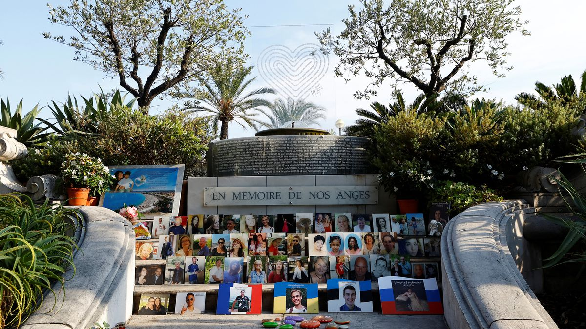 Photos and names of the 86 victims of the July 14, 2016 truck attacks are seen on a memorial on the Promenade des Anglais in Nice, France, August 29, 2022. /REUTERS
