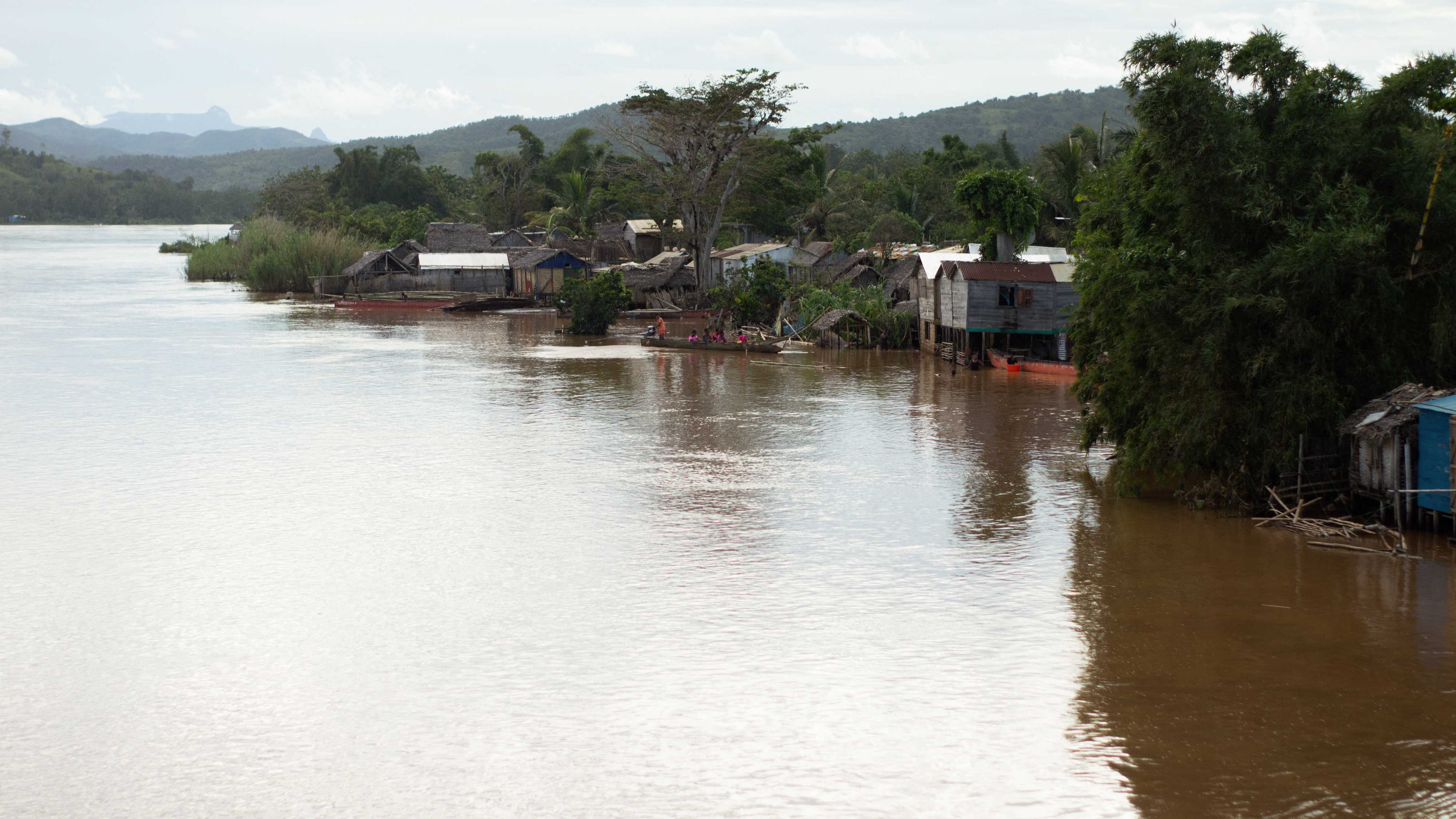 A general view of the Ambinany river in strong flood following the passage of the cyclone Cheneso near Antalaha. / AFP