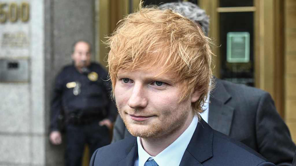 FILE PHOTO: Musician Ed Sheeran leaves federal court in New York, U.S. /CFP