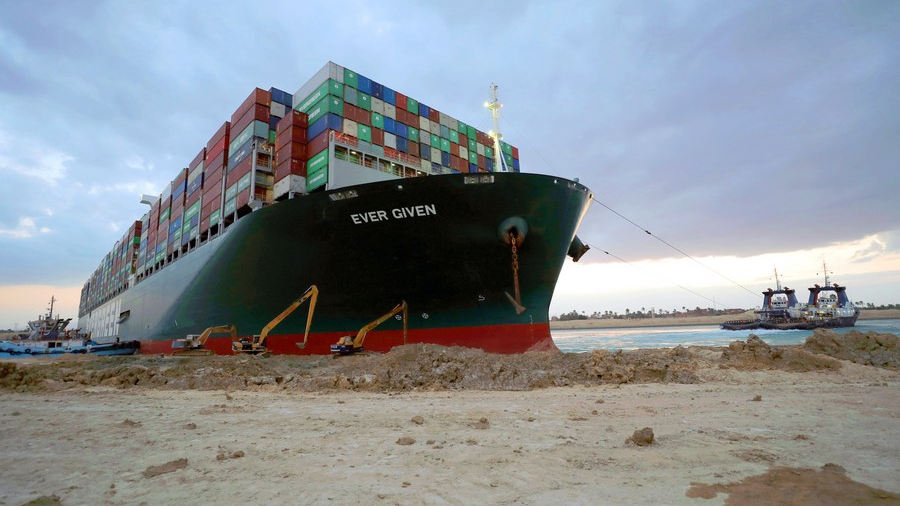 FILE PIC: A tanker struck in the Suez Canal. /Xinhua