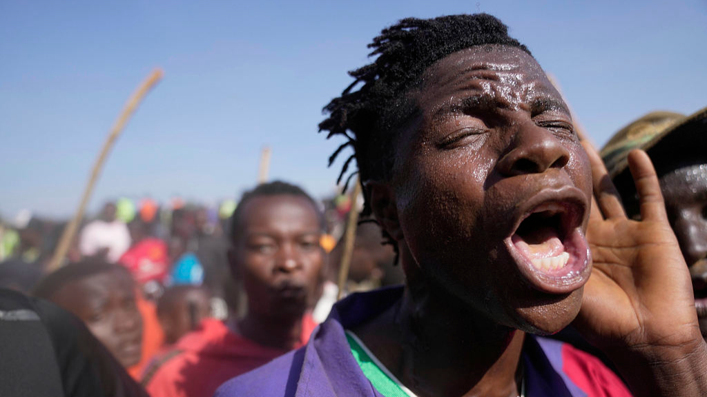 A spectator dances and sings in Kakamega County, western Kenya. /CFP
