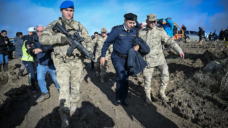 Libya imposes security cordon in Tripoli before army chief funeral