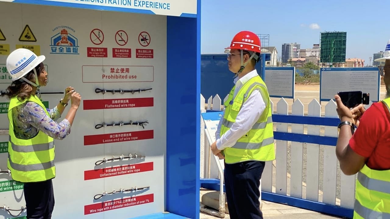 CGTN Africa reporter Peninah Karibe (left) conducted an interview with Deputy Project Manager from CRBC Peng Chuangeng (right) in Nairobi, Kenya, January 20, 2026. /CGTN Africa 