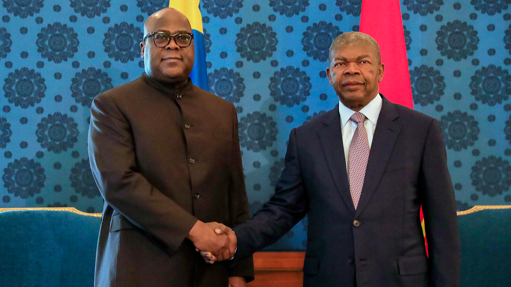 Angolan President Joao Lourenco (right) meets with Felix Tshisekedi, President of the Democratic Republic of the Congo, at the Presidential Palace in Luanda, Angola, January 8, 2026. /CFP
