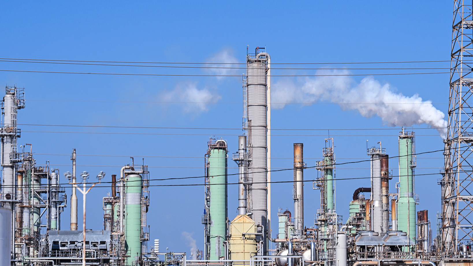A crude oil refinery can be seen on February 27, 2026 near the Port of Corpus Christi, Texas. /CFP