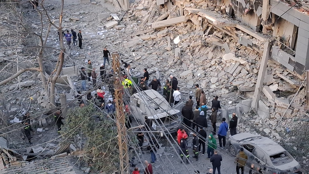 A view of the damage in the area after an Israeli airstrike targeted the headquarters of the Jamaa Islamiya, one of Lebanon’s main political groups, in Sidon, Lebanon, March 3, 2026. /CFP