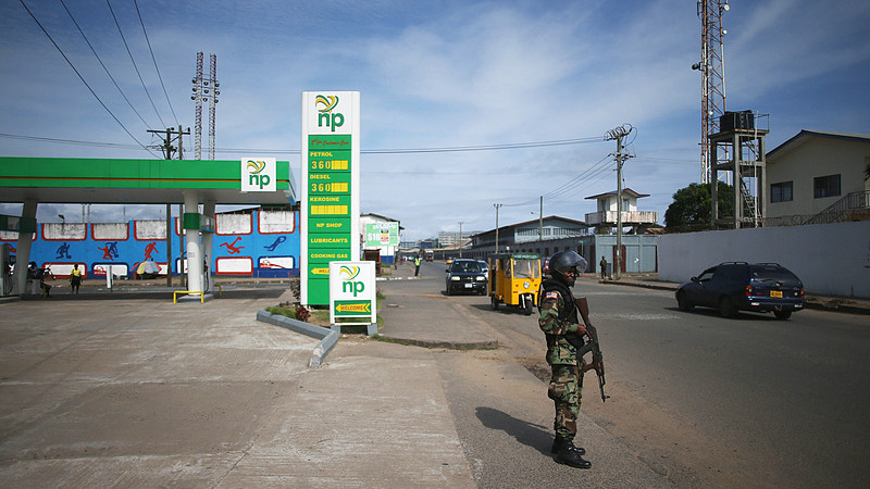 A general view of a petrol station in Monrovia, the capital of Liberia, on August 14, 2014. /CFP