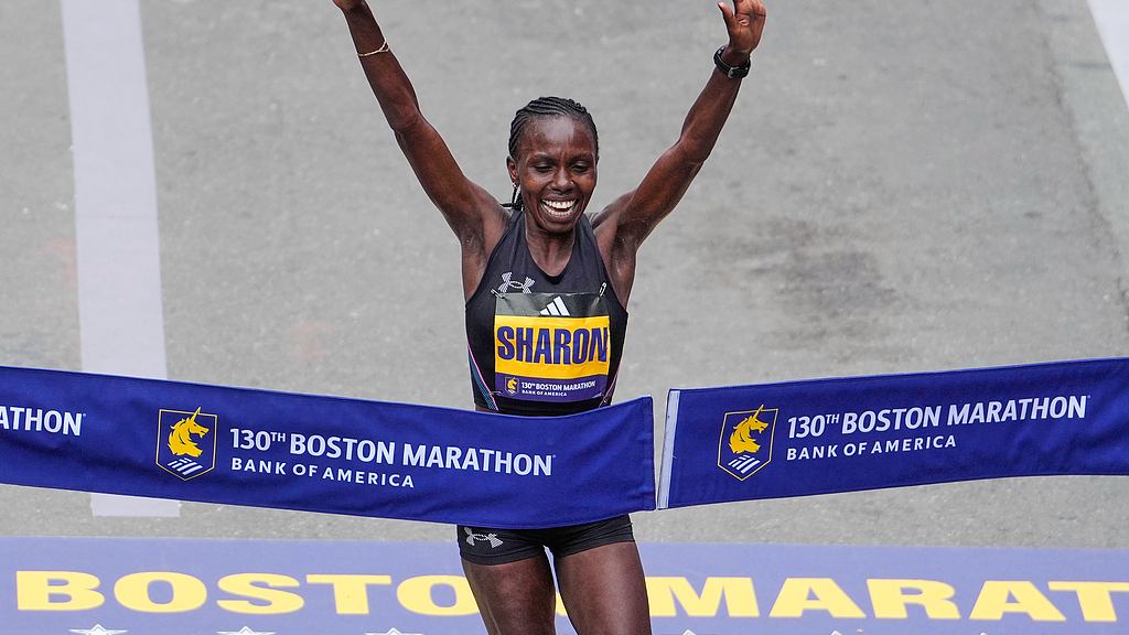 Sharon Lokedi of Kenya, celebrates after winning the women's division of the Boston Marathon, Monday, April 20, 2026, in Boston.  /CFP