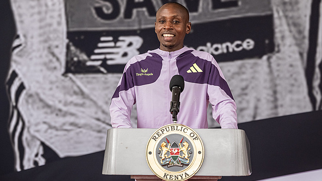 Sabastian Sawe speaks as he is welcomed by Kenya's President William Ruto at State House on April 30, 2026 in Nairobi, Kenya. /CFP