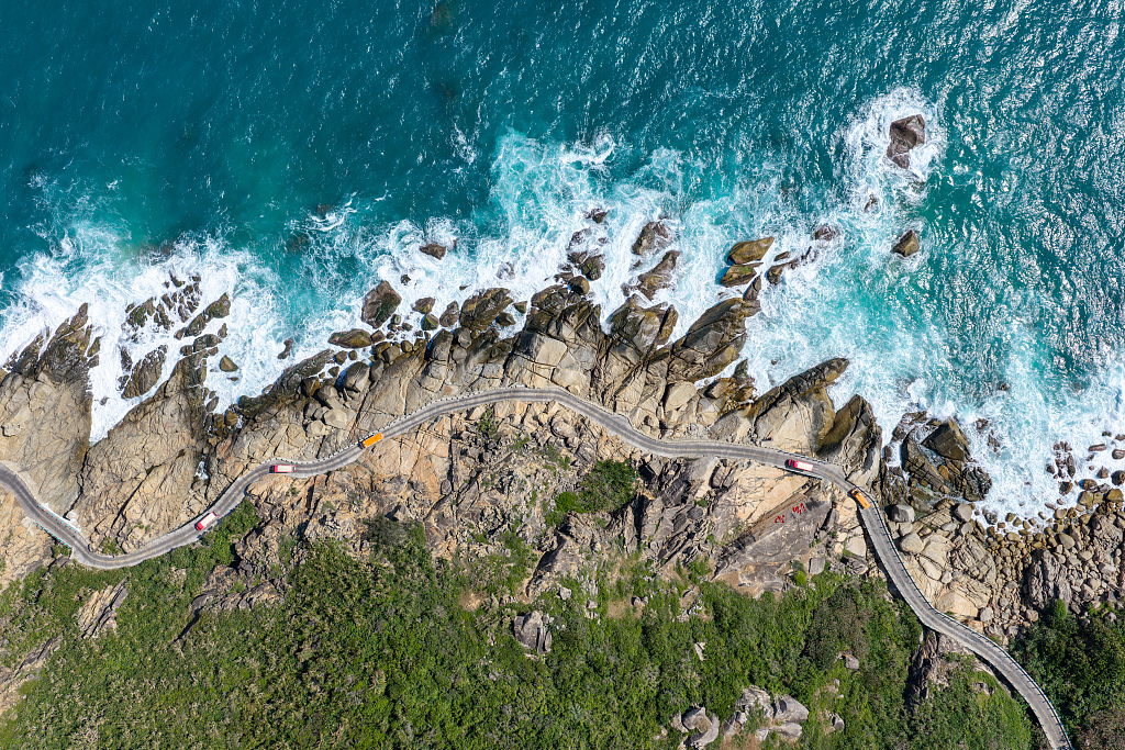 Aerial view of Wuzhizhou Island in Sanya, Hainan Province, December 15, 2025. /CFP