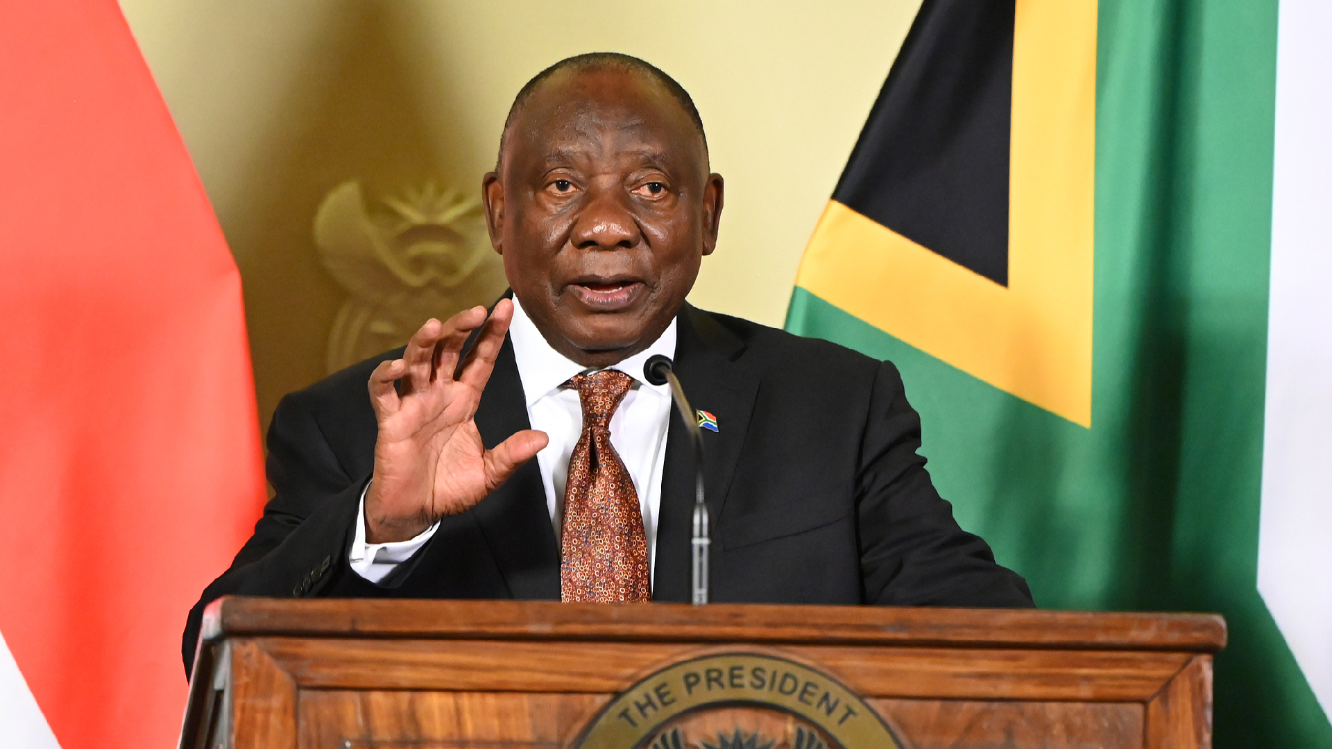 South Africa's Ramaphosa condemns anti-immigrant violence