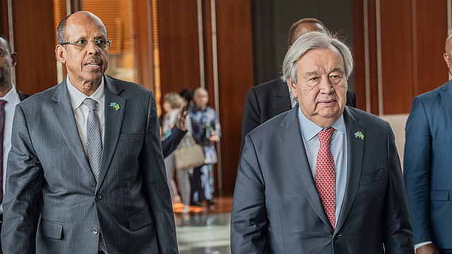 African Union Commission Chairperson Mahmoud Ali Youssouf, centre-left, and United Nations Secretary-General António Guterres, centre-right, arrive at the African Union headquarters in Addis Ababa, Ethiopia, Wednesday, May 13, 2026. /CFP