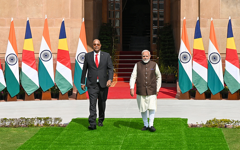 New Delhi, India, Prime Minister Narendra Modi and Seychelles President Patrick Herminie, February 9, 2026. /CFP