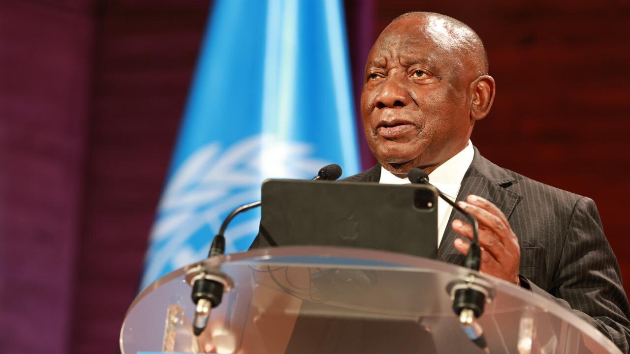 Ramaphosa urges better teacher conditions to reform global education