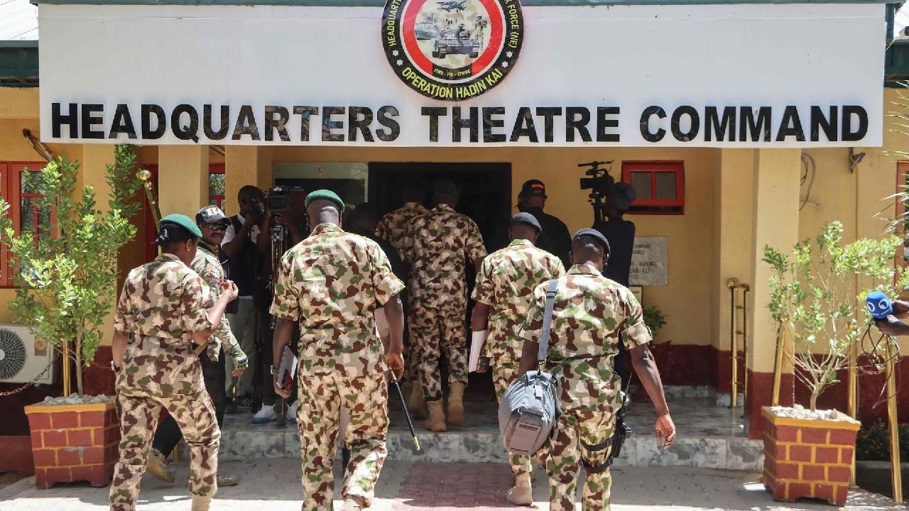 Nigeria to recruit 28,000 new troops: presidency