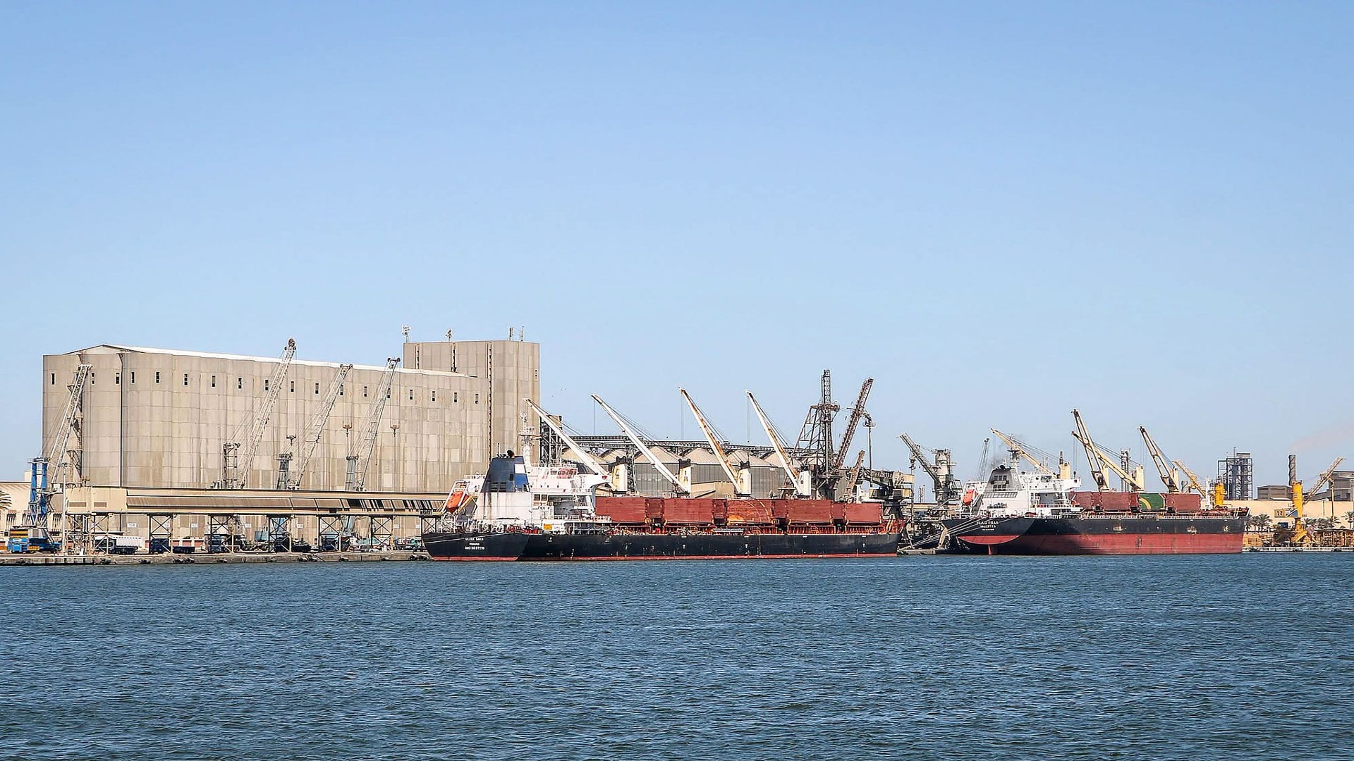 Ships docked on the wharf of the Mediterranean seaport of Damietta in Damietta, Egypt, on July 30, 2026. /CFP
