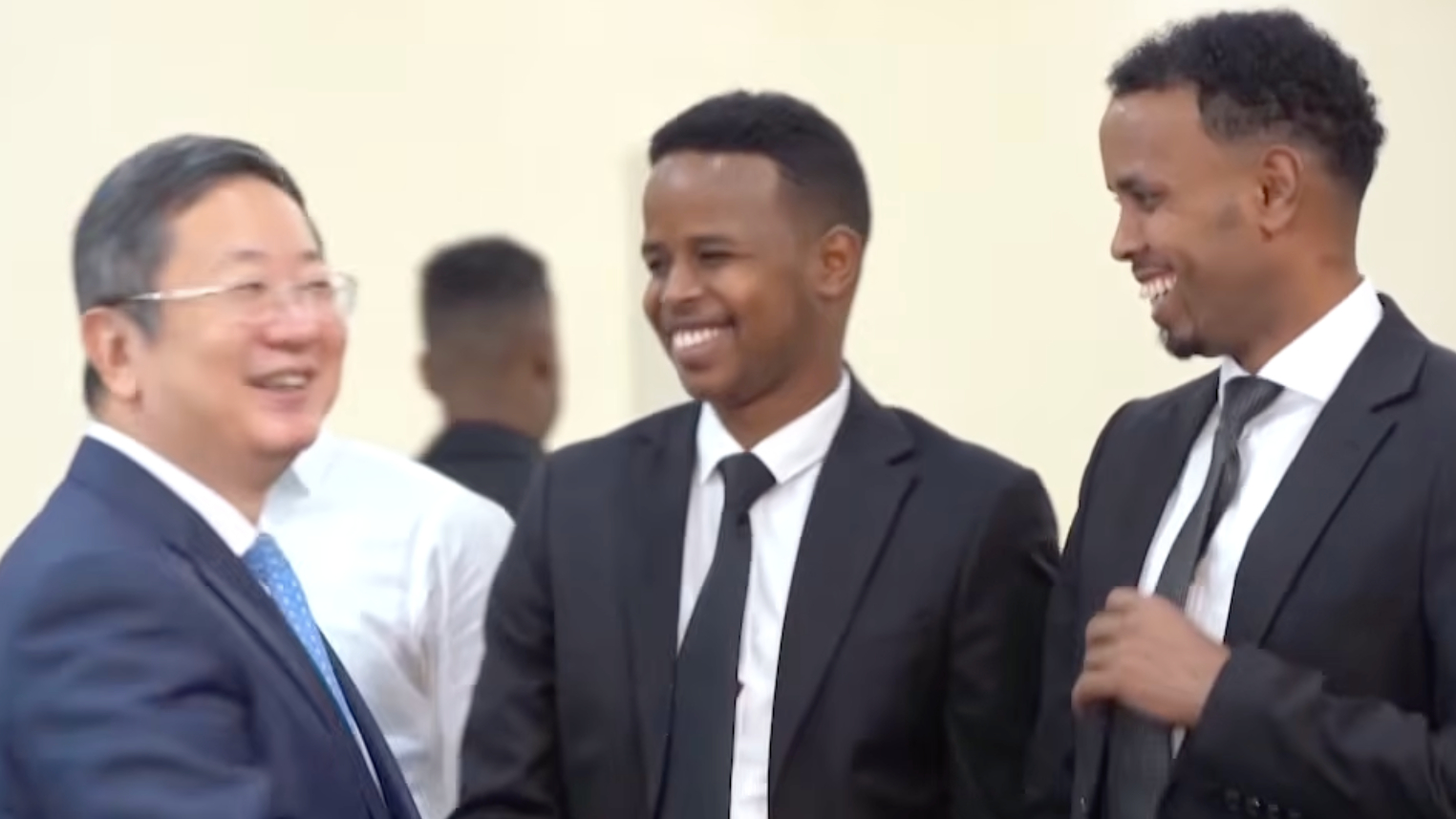 China expands scholarships for students from Somalia