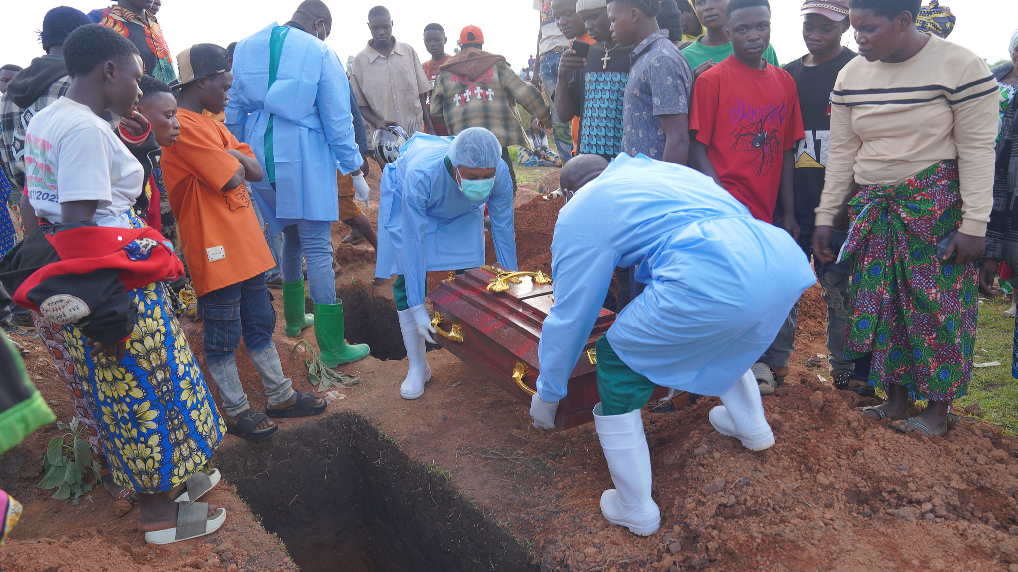Ebola deaths in DR Congo near 2,700 mark