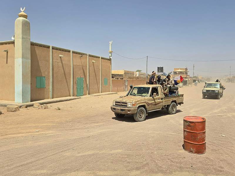 Tuareg militants of the FLA (Federal Front for the Liberation of Azawad) alliance ride in pickup trucks in Kidal, Mali, on April 26, 2026. /CFP