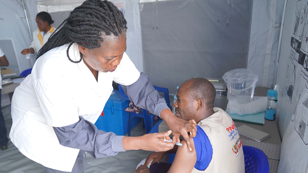 New Ebola vaccine trials begin in Uganda amid deadly DR Congo outbreak