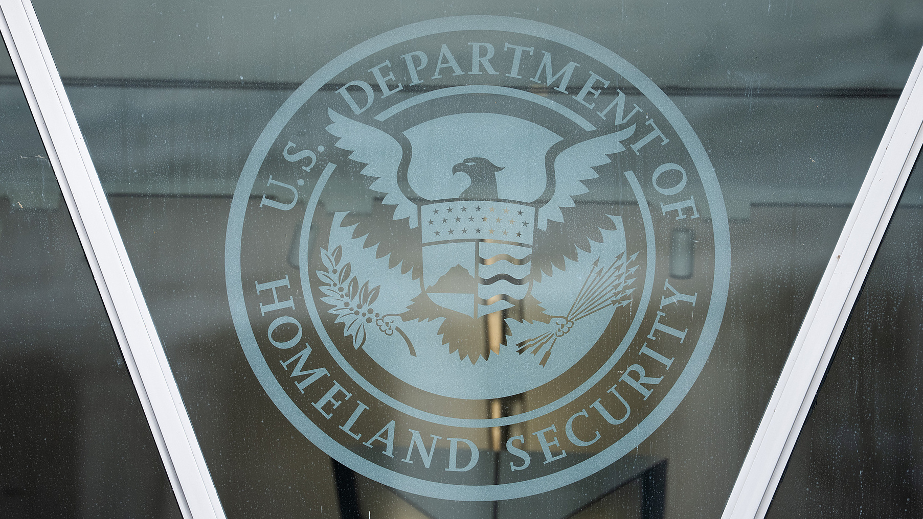 The Department of Homeland Security (DHS) logo on the Customs and Border Patrol headquarters in Washington, DC, US, on Wednesday, June 17, 2026. /VCG