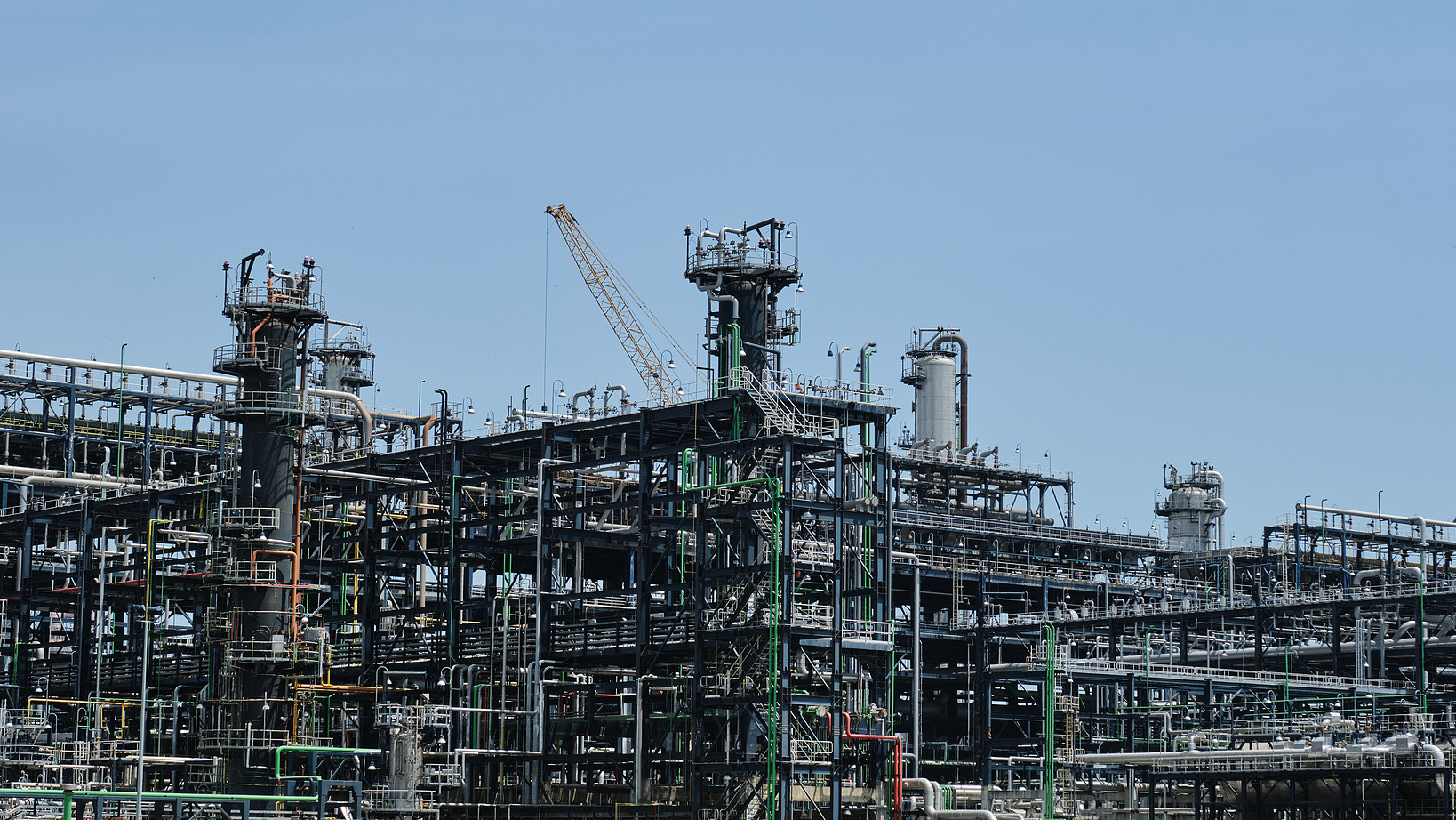 Oil processing facilities at the Dangote Petroleum Refinery and Petrochemicals FZE plant in Ibeju Lekki, Lagos, Nigeria, October 12, 2026. /VCG